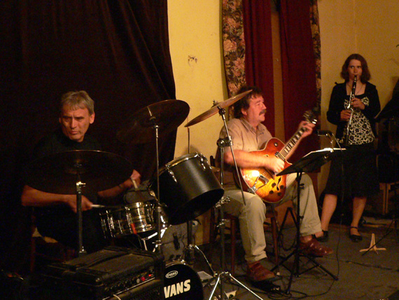 P1450378i.jpg