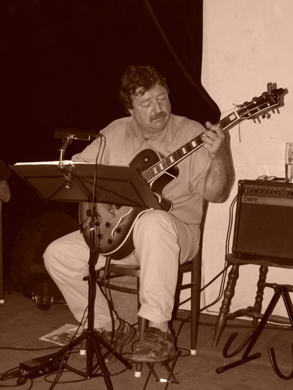 P1450508i.jpg